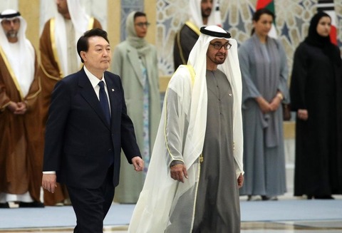 【UAE】ムハンマド大統領、どんな状況でも約束を守る韓国に対する信頼として、3兆8500億円の投資を決定