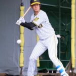 阪神の新顔・高浜祐仁、楽天・西川の教えを生かし外野のレギュラーを狙う