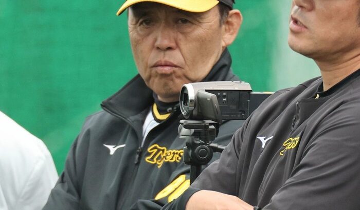 阪神・岡田彰布監督、打撃練習登板のＢ・ケラーに「先発のＢの方か…」「ちょっと危機感持てと」「いつでも投げさせてもらえると思ってたら…」
