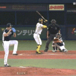 【阪神】佐藤輝明が韓国戦で今季実戦第１号　16打席ぶり安打、直球をバックスクリーン方向へ