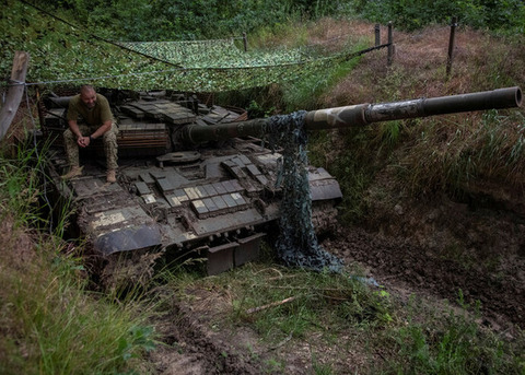 ハンギョレ 米国ウクライナに戦車貫通する劣化ウラン弾支援へロシアの反発予想される