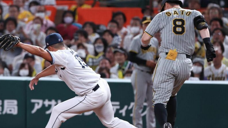 【阪神】佐藤輝明は今季初の併殺打など３打数無安打　「特に何もないです。すいません」