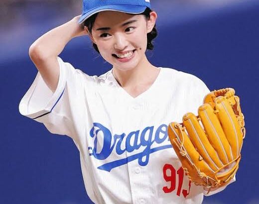 田中愛梨さん大好きな中日の本拠地で始球式が出来て感動です