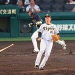 由伸との投げ合いに屈した阪神・村上「あそこは絶対粘らないと。実力不足」2失策絡んだ先制点の責任背負う