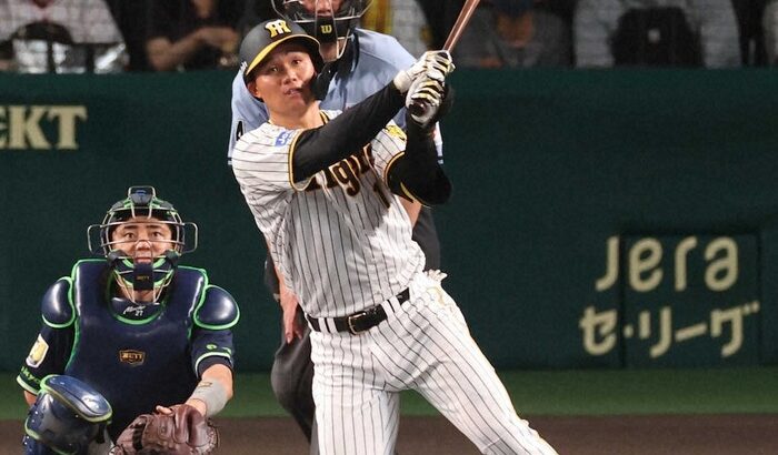 阪神森下翔太96打席目でうれしいプロ初本塁打ヤクルト木沢から左中間へ弾丸ライナーをズドン