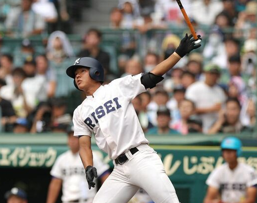 【高校野球】履正社が鳥取商を下して初戦突破　３ランの森田大翔「甲子園での本塁打は別格。気持ちよかった」