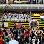 【悲報】阪神タイガースさん、18年ぶりの優勝なのにパレードを手抜きされてしまう