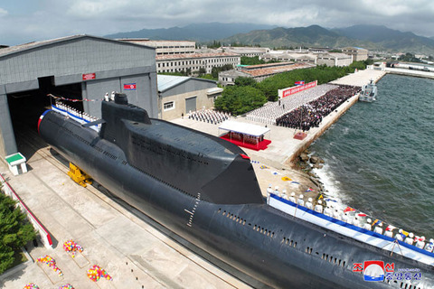 【軍事】北朝鮮の”戦術核攻撃潜水艦”が日本の原発を狙う!?　「金君玉英雄号」の本当の実力とは？