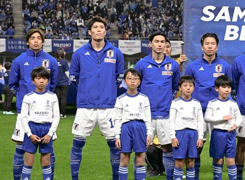 【サッカー】 「恐ろしい成長」「ドイツを追い抜く寸前」止まらない日本のFIFAランクアップに韓国メディアが震撼！