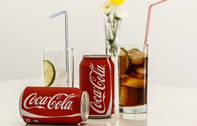 コカ・コーラが100年以上経ってもレシピが流出してない謎
