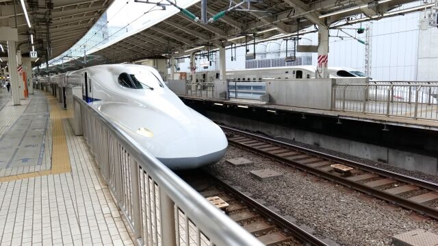 新幹線の喫煙ルーム3月16日廃止