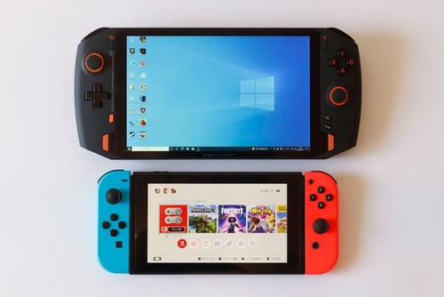 【画像】8インチの新型Switch、思ったより大きかったｗｗｗｗ