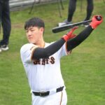 【朗報】巨人坂本、岡本にスライダーの打ち方を伝授してスライダー打率12球団No.1に育成していた