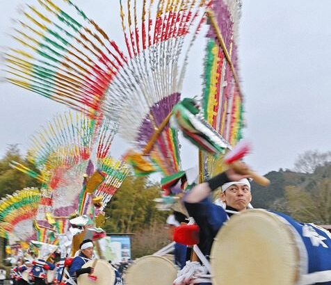 【豊年祈願祭】岐阜：源氏の舞色トリドリ谷汲踊、1500人しかいないマニアックな祈願祭（場所が！）