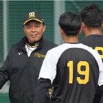 阪神・岡田彰布監督、紅白戦で敗れたチームは「芝生の整備とかな。阪神園芸に一日入れて…」