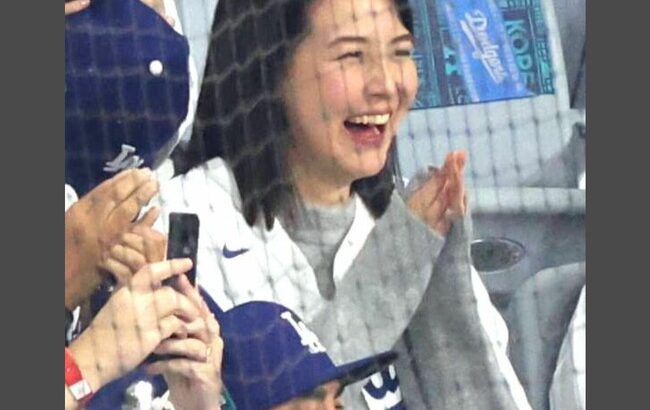 【MLB】大谷翔平の初安打、初盗塁、初打点に真美子夫人も大喜び　米メディアも新妻に大注目