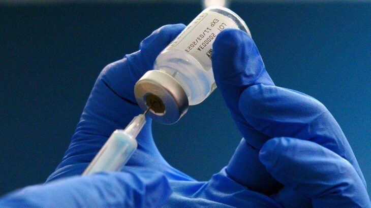 【驚愕】コロナワクチンをを217回接種したドイツ人男性現る！現在の状況は…????