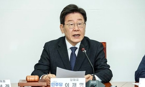 入院中の李在明代表「伊藤博文は朝鮮領土を侵奪し、子孫はLINE侵奪。大韓民国政府はボーッとしてる」
