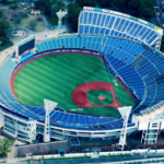 【野球】今日も横浜スタジアムは強風です