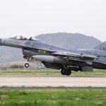 【中央日報】 日本メディア「在日米軍のＦ－１５・１６戦闘機を韓国ではなく自国で整備」