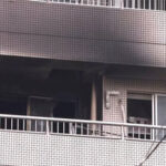 ゴキブリが原因で火災発生…殺虫剤を注入したビニール袋にライターで火を付け激しく引火し住人3人ケガ　東京・上野