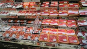 「ミートショック」米産牛肉価格が急騰…物価高の味方・食べ放題バイキング店に大打撃「国産と海外産の価格にほとんど差がない」