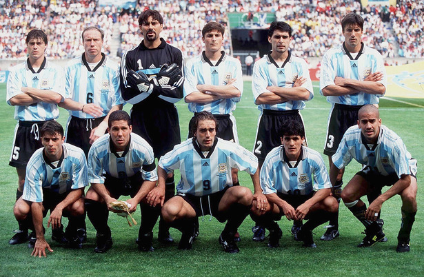 【朗報】９８年Wカップで日本と戦ったアルゼンチンメンツが強すぎ…よく１－０で済んだなｗｗｗｗｗ