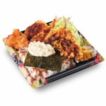 かつや、海苔弁(745円)、 フル盛り(1393円) など限定販売