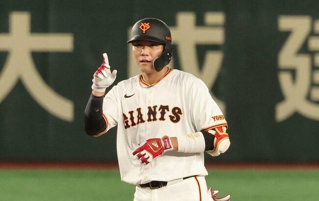 【朗報】巨人坂本勇人、後半戦覚醒.360(25-9)は村上山田ナカジのおかげだった