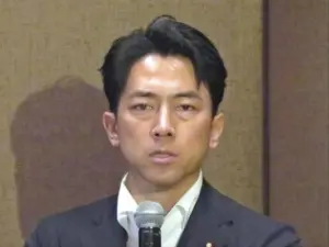 小泉進次郎氏「娘の高熱から色々な学びと気づきが」薬局での体験から医薬品供給の課題に言及