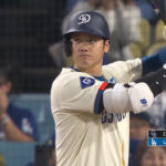 大谷翔平　打率.297(606-180) 52本 122打点 53盗塁 OPS1.014 rWAR8.1  fWAR8.0