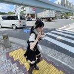 【朗報画像】陰好みの女子、横断歩道で焼きそばｗｗｗｗｗ