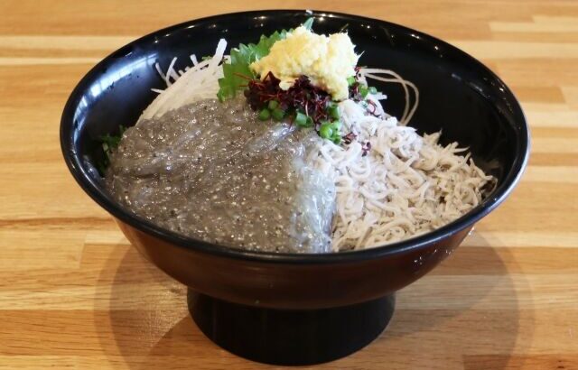 しらす丼　しらす定食　←こういうの