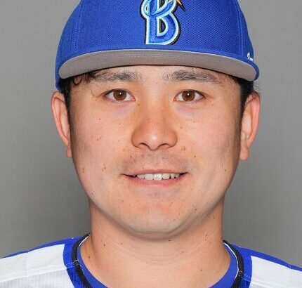 DeNA佐野慶太　139試合（524－143）.273  8本　62打点　出塁率.322  ops.705