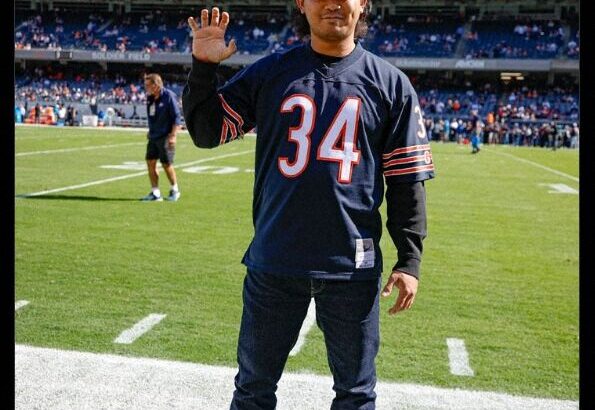 【カブス】今永昇太がNFL観戦　英雄ウォルター・ペイトン氏のジャージで地元ベアーズに「BEAR DOWN!」とエール