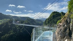 【動画】中国のガラスの橋、やばすぎる･･･