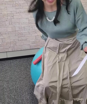 村雨美紀アナ　巨乳が激しく揺れる！！【GIF動画あり】