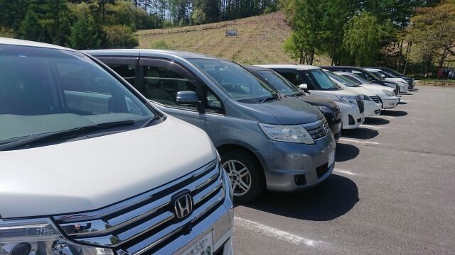 「バック駐車」のコツ教えて😭