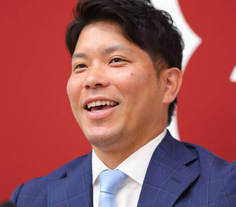 【巨人】 ＦＡ権行使せず残留の大城卓三「このチームでプレーしたいという強い気持ち」１億６０００万円で更改　複数年契約