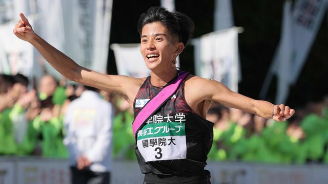 【全日本大学駅伝】国学院大が悲願の初優勝で2冠達成！　アンカー対決制す　駒澤大も終盤に青学大を抜き2位