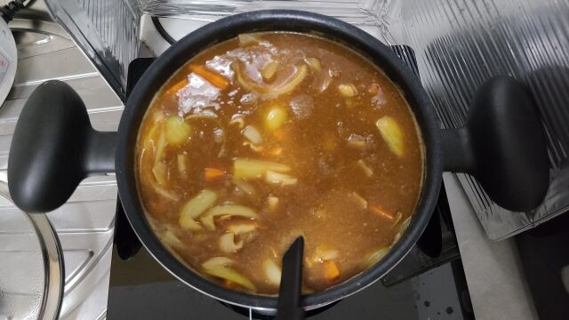 市販のカレールーで旨いカレーのコツある？