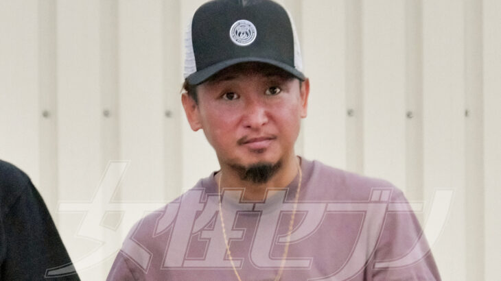 【画像】元嵐の大野智くん、両肩タトゥー目がギンギン日焼けした松本人志ぃ姿で発見されるwww