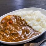 カレーに入れる肉は牛か豚か鶏か🐮🐷🐔