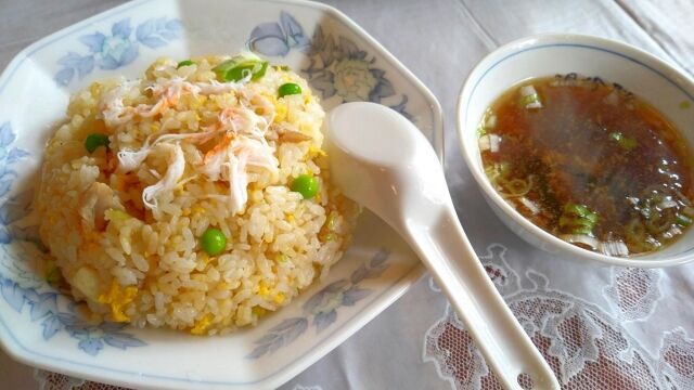 「炒飯に付く小さいスープ」←これと同等の嬉しいサービス挙げてけ