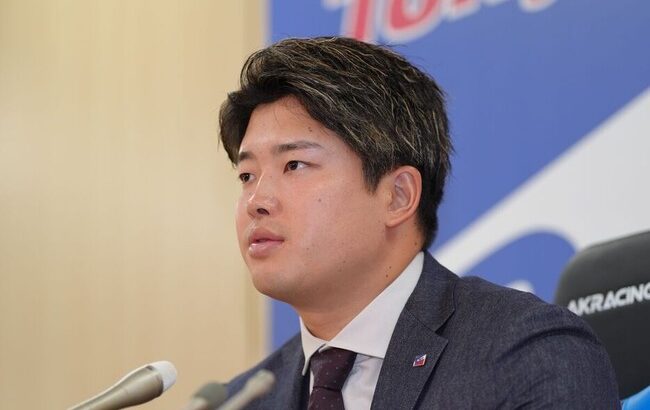 【ヤクルト】村上宗隆が右肘クリーニング手術　復帰まで２、３か月「シーズンに向けてしっかり準備をして調整したい」