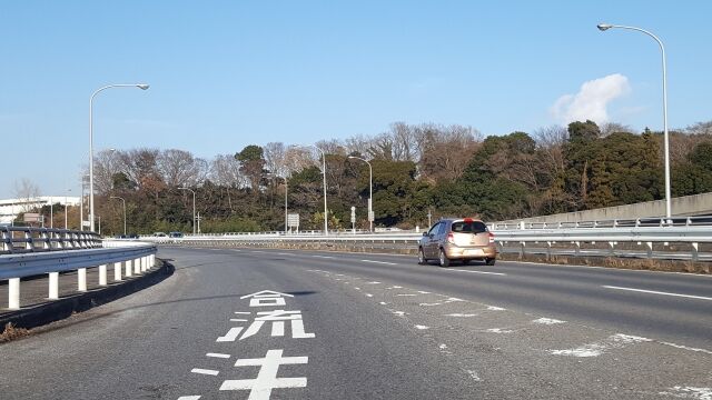 車の運転苦手すぎて高速のれんのやが