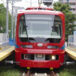 満員電車の新たな敵！「ドア前で立ち止まる人を超える忍耐術」公開