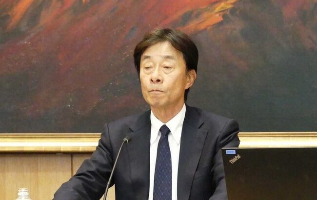 「NHKニュース7」フジ社長会見を報道　「多くの質問に回答を控えた」「映像の撮影は認められず」