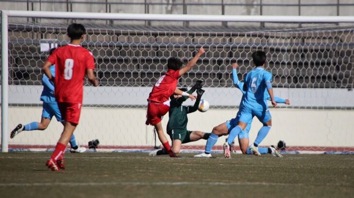 【高校サッカー】赤い彗星の東福岡、3戦連続完封で8年ぶり8強進出！