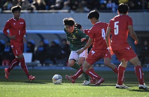 全国高校サッカー選手権大会、4強出揃う